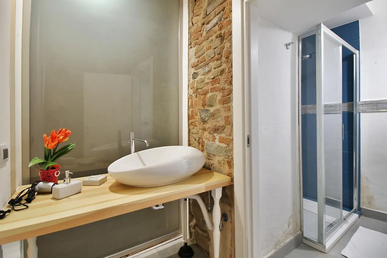 Apartment Via Dei Pandolfini 28 Hotel Florence Italy